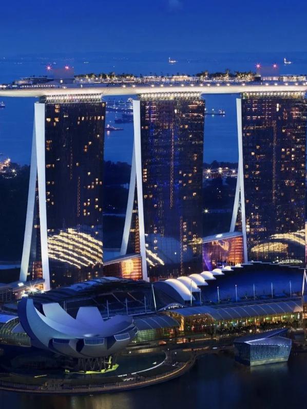 新加坡滨海湾金沙酒店建筑分析,新加坡滨海湾金沙酒店的视频