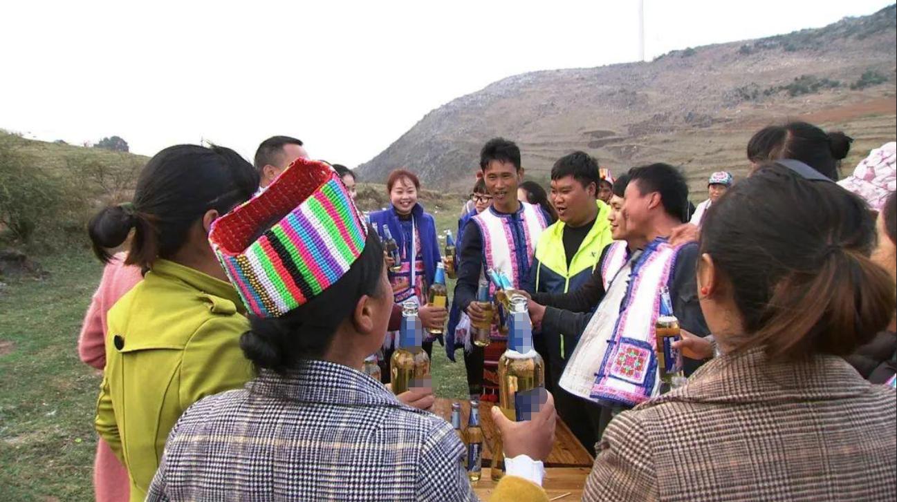 云南出现黑色怪羊,云南惊现怪羊