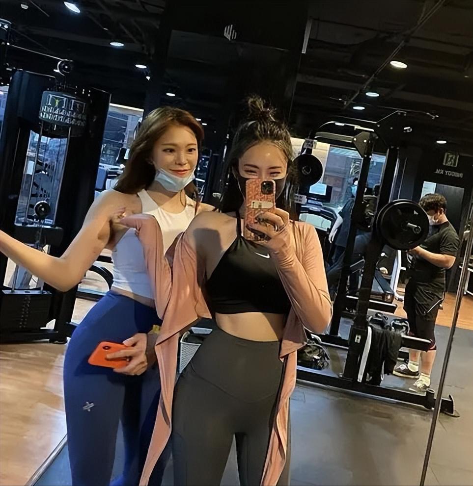 初学者健身房撸铁计划,女生一周撸铁计划表健身房