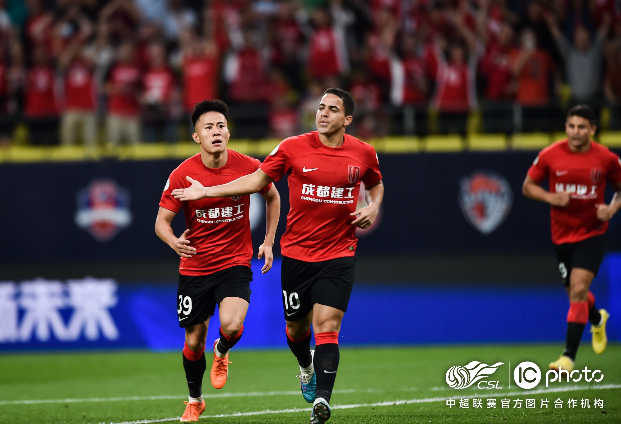 巅峰对决谁不该被淘汰,中文说唱巅峰对决输不起