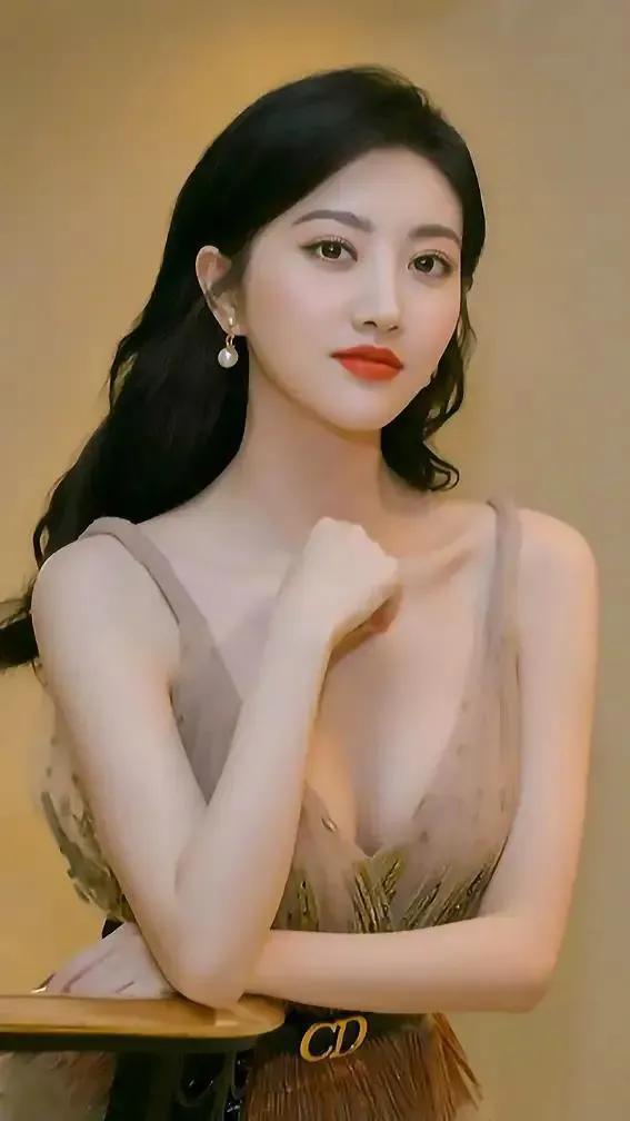 娱乐圈那么多人赌博，张继科性质更加恶劣，墙倒众人推，万人锤