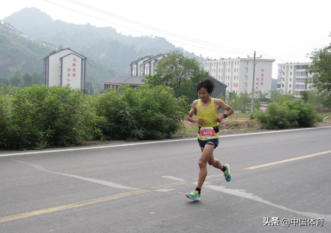 运艳桥:超马赛道上的孤勇者!