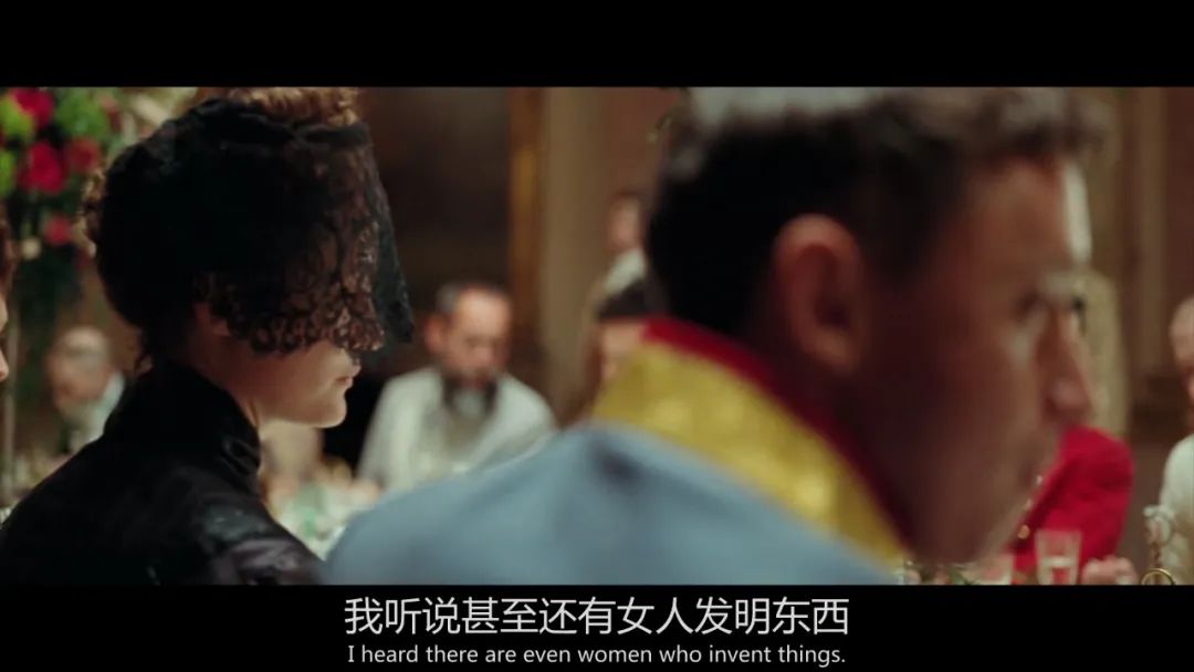 抱歉，该上热搜的是她，不是男足