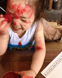 女孩去纹身结果喜欢上了纹身师,陪老婆去纹身