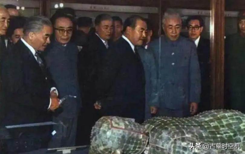 两千年不腐女尸辛追夫人,出土2000年不腐女尸