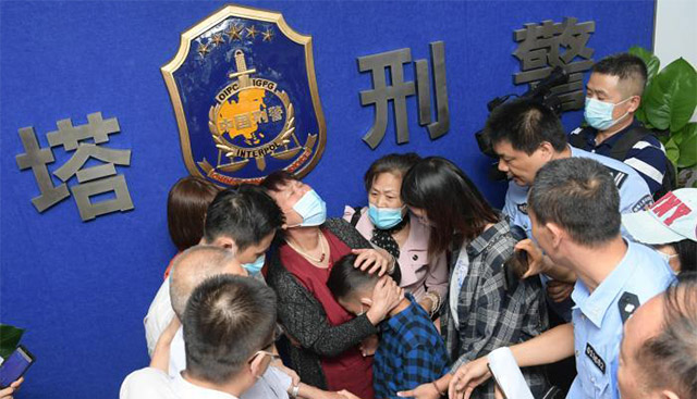 西安被拐男子登记结婚,西安男孩被拐32年养父母曝光