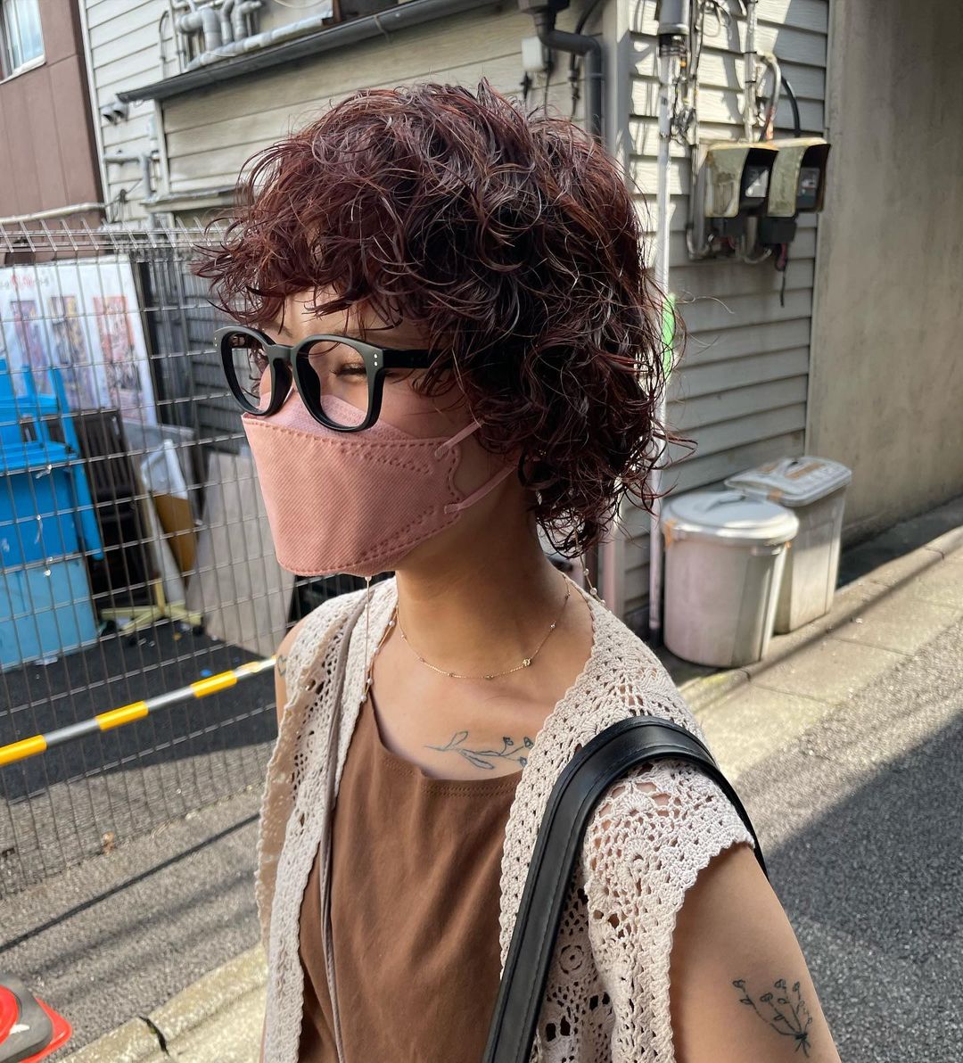 最短的发型烫成什么卷好看,2020流行简单好看发型烫卷