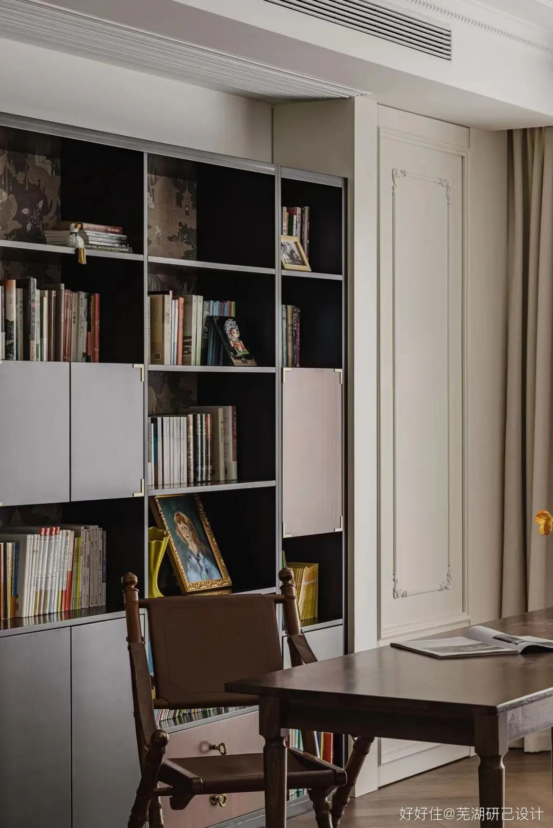 入户门正对次卧户型,长条户型进门对着次卧