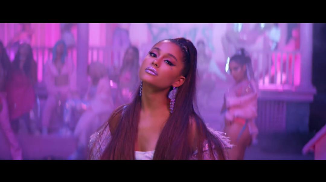 a妹thankunext什么时候发布,a妹thankunext舞台