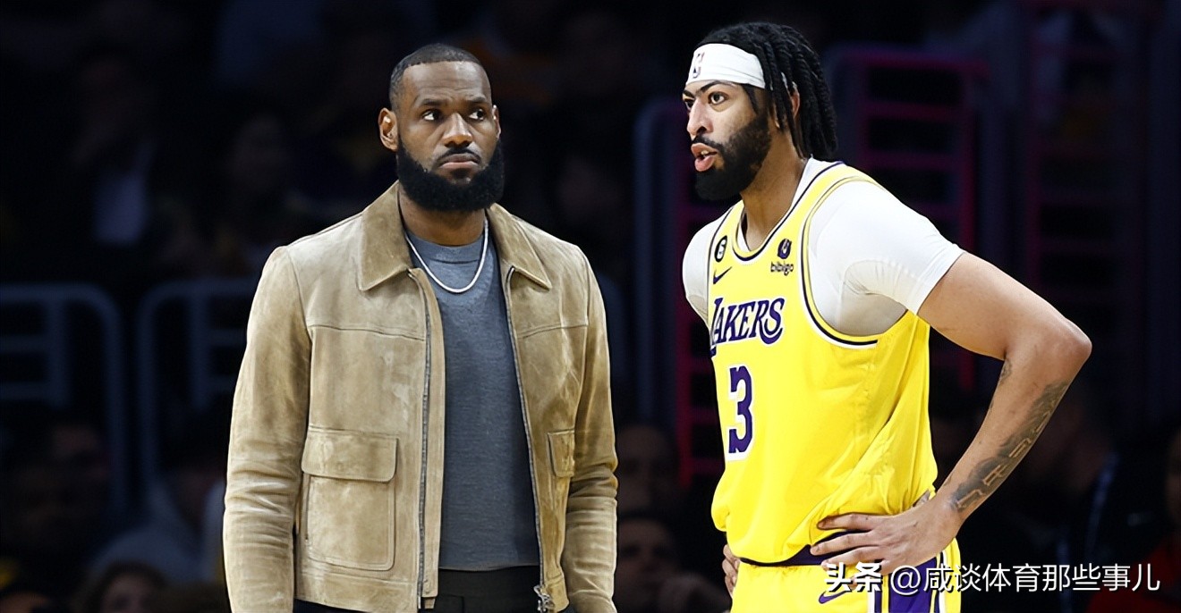 场均30+5+8！身价156万锁定首发，小黑终于再见？小将一战成名