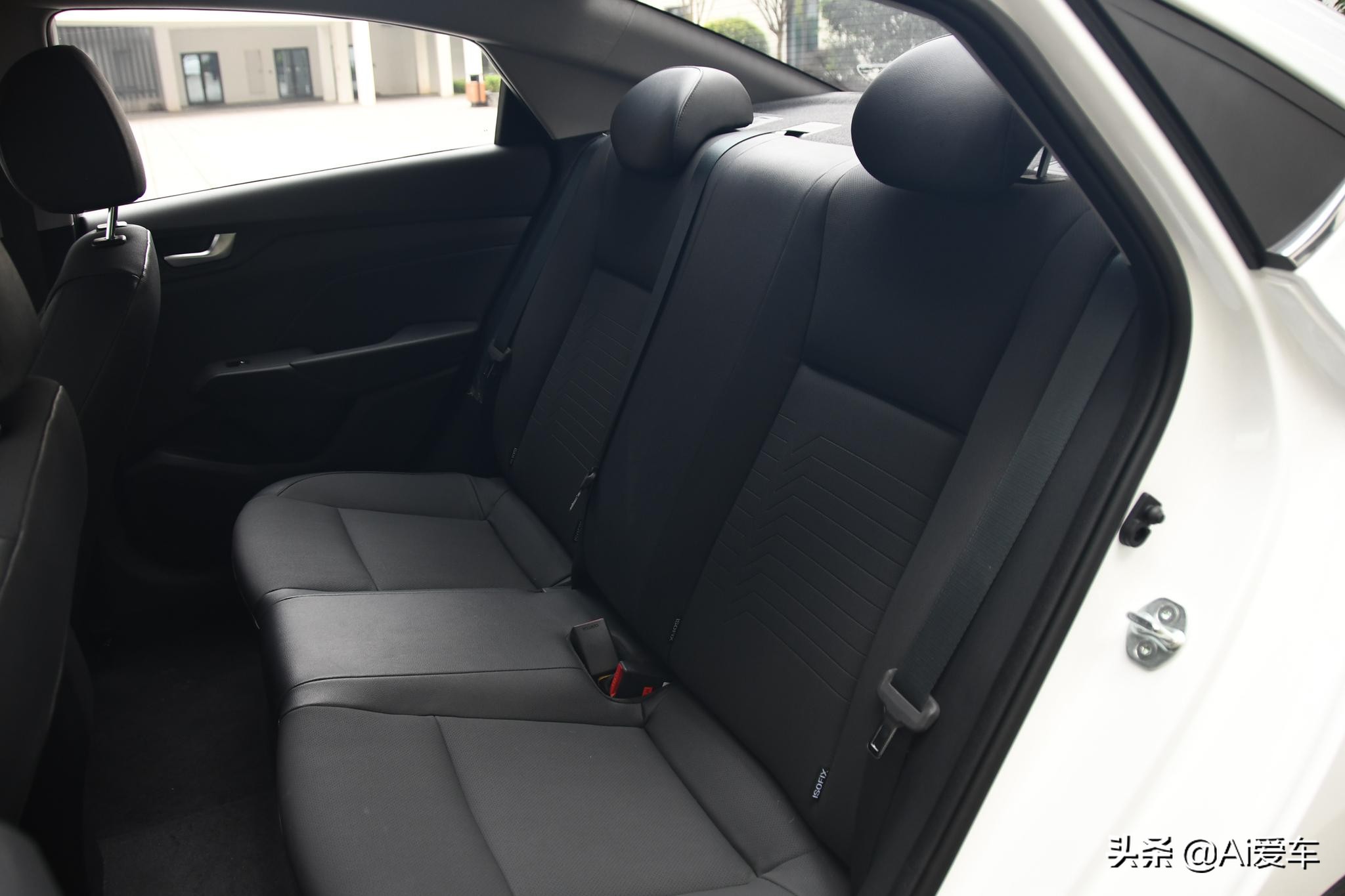 好养活价格低的车,三万左右的自动挡现代悦纳