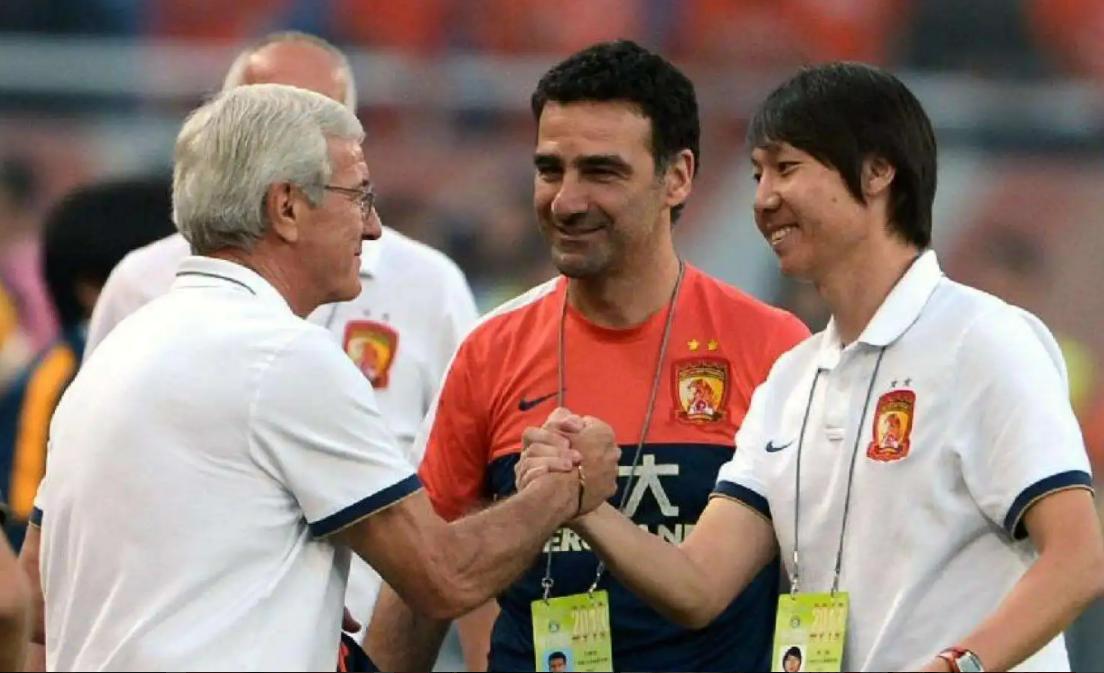 懂中国足球的李铁：坑老板球员，坑足协国足，终把自己坑进去