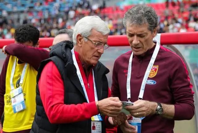 银狐执教中国男足,银狐对里皮的评价