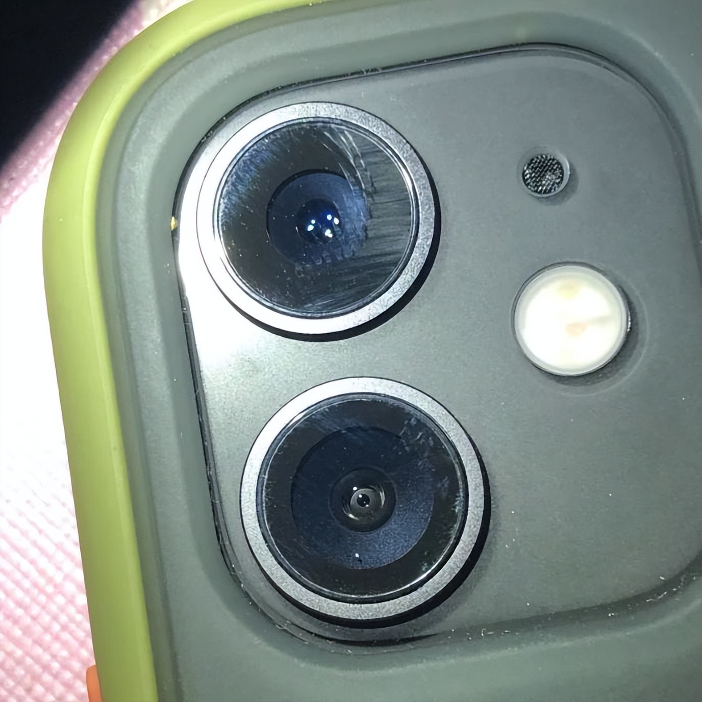 前置摄像头进灰妙招,摄像头进灰了怎么办安卓