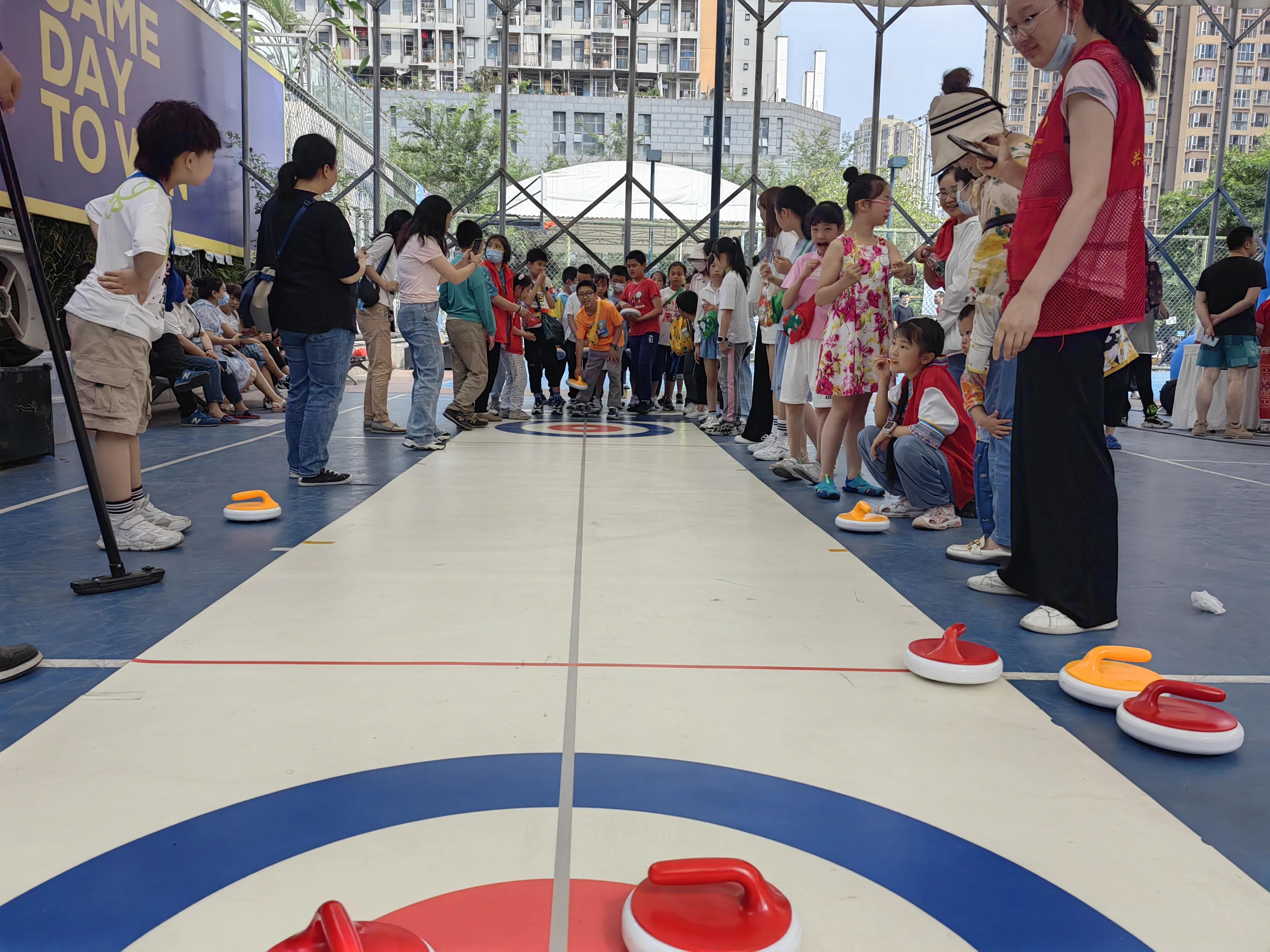 民族团结六一活动,社区六一儿童节组织运动会
