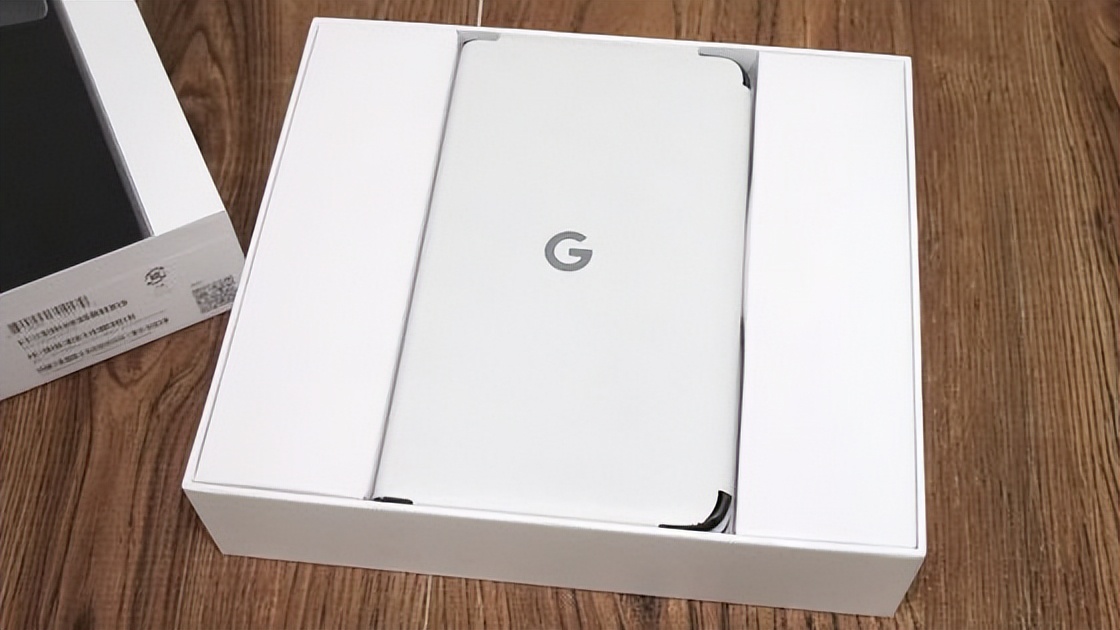 谷歌折叠屏手机pixelfold多少钱,谷歌折叠手机pixelfold