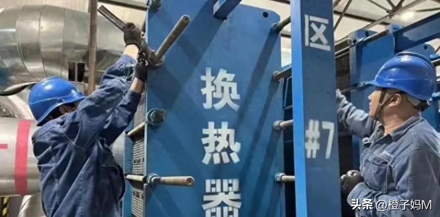 暖气费是按什么面积收暖费,供暖收费要收停暖费吗