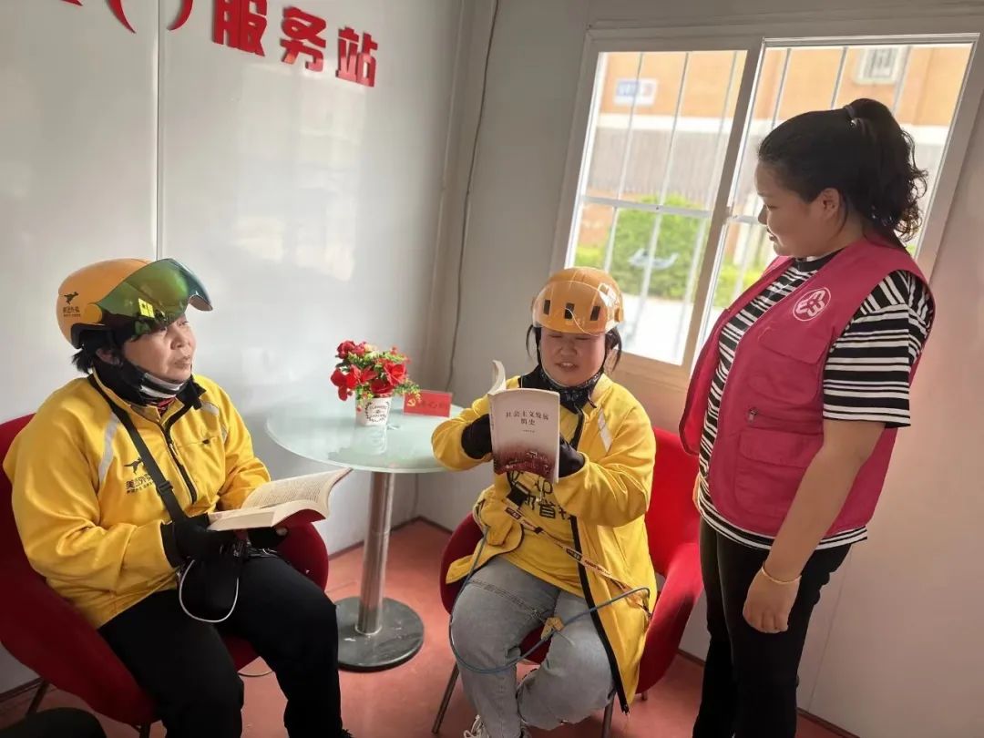 你想要的这里都有😇,你想要的这里都有英语怎么说