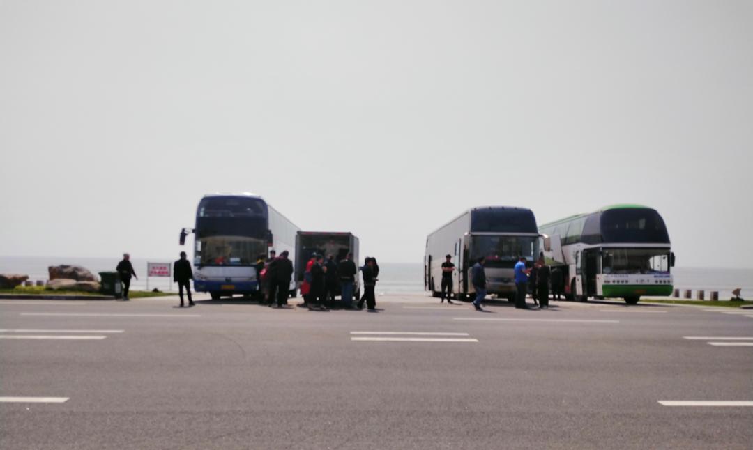 5万买海景房乳山滩跌成海边鹤岗,五万一套的海景房鬼城银滩