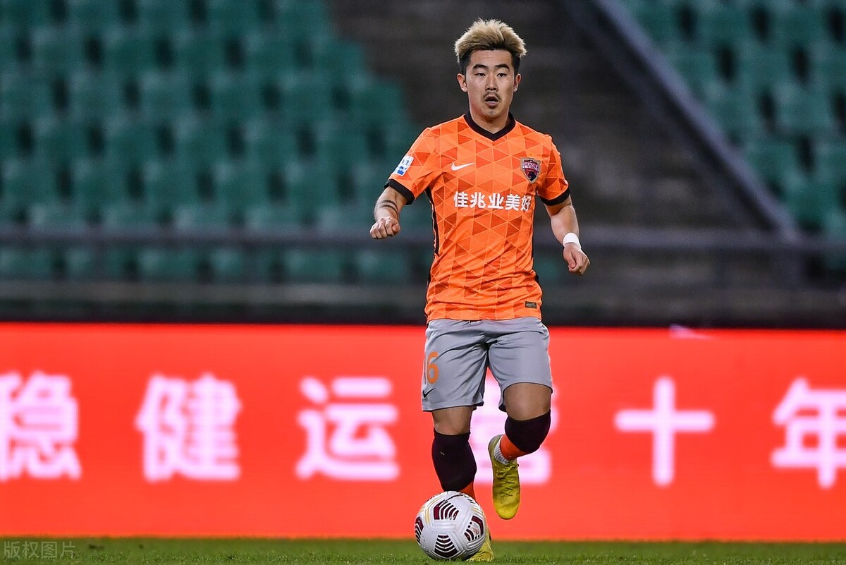 李章洙胆子太大了！多位深足主帅都不敢重用的人，如今成球队首发