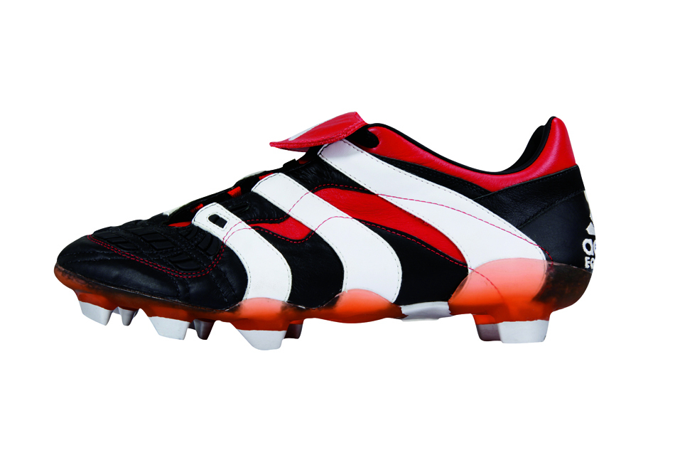 阿迪达斯有哪些经典衣服,阿迪达斯足球鞋2018世界杯猎鹰