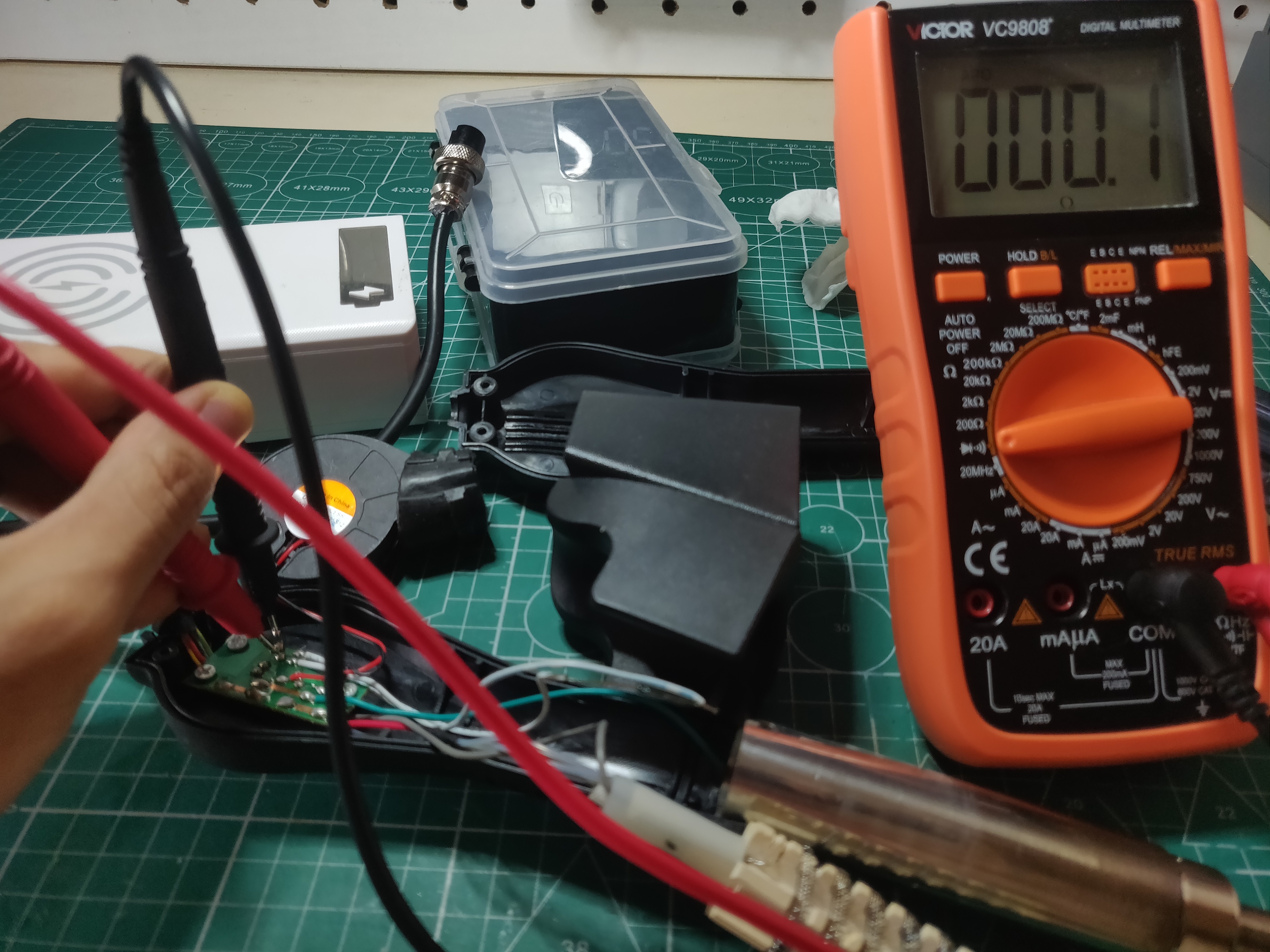 自制电烙铁吹风二合一焊台,电烙铁热风枪二合一拆机