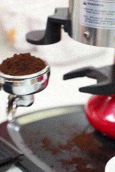 桂花满树，柿子熟了，在家做杯秋季特调，解锁咖啡的神仙喝法