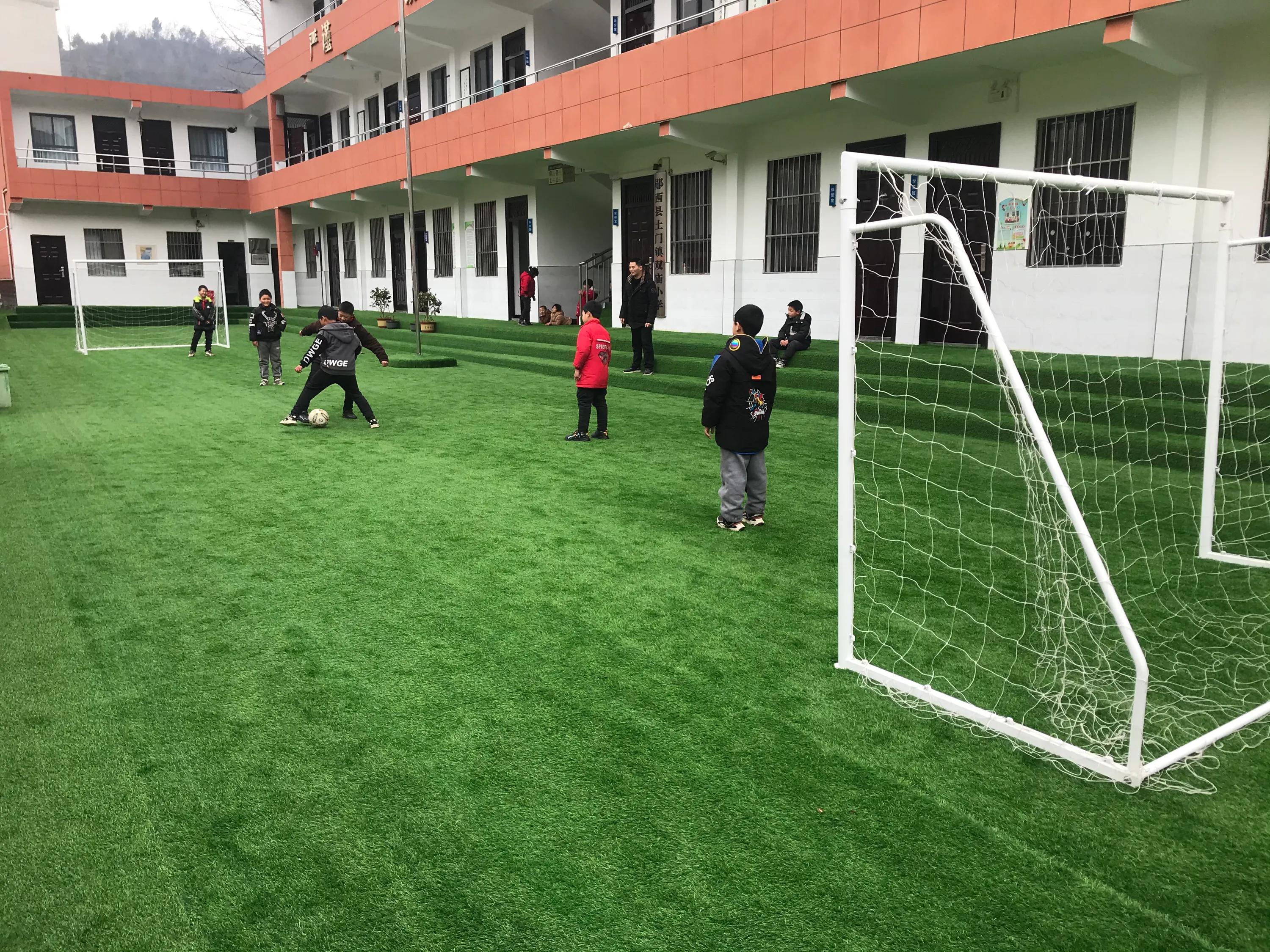 郧西县观音镇中心小学足球比赛,郧西县土门镇双庙小学