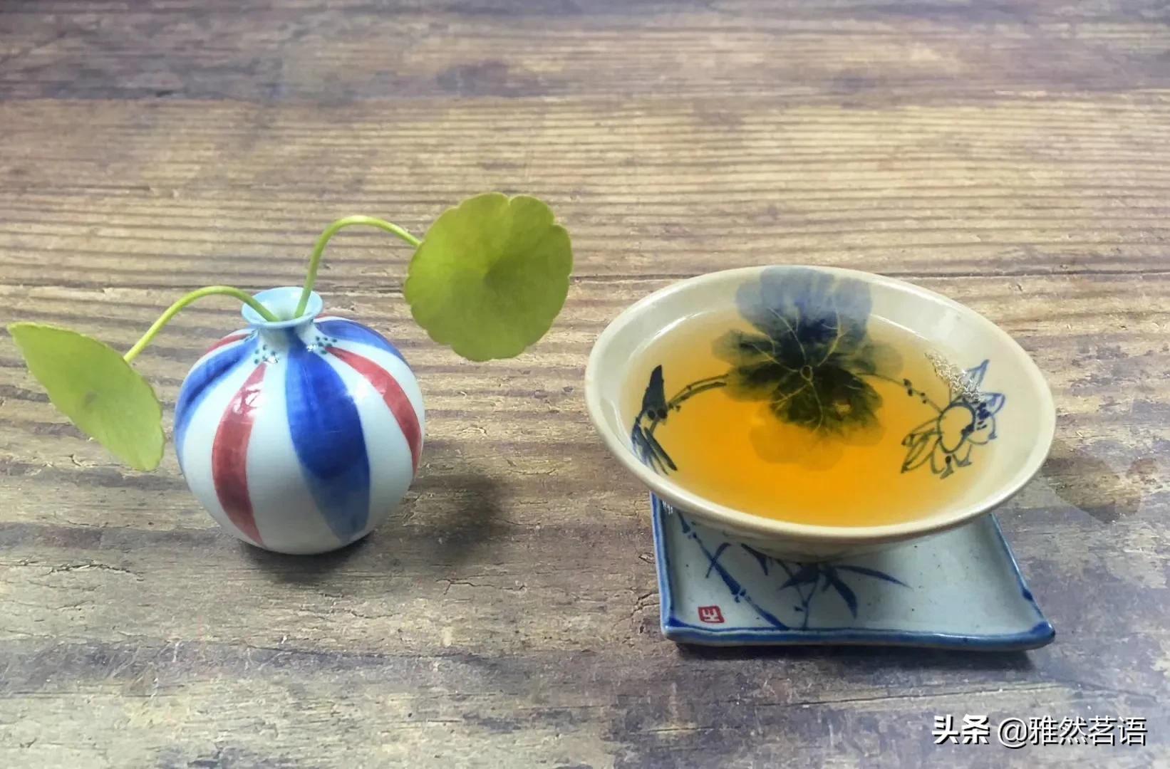 糯香味特别重的普洱茶有哪些,普洱茶生茶香味重是什么原因