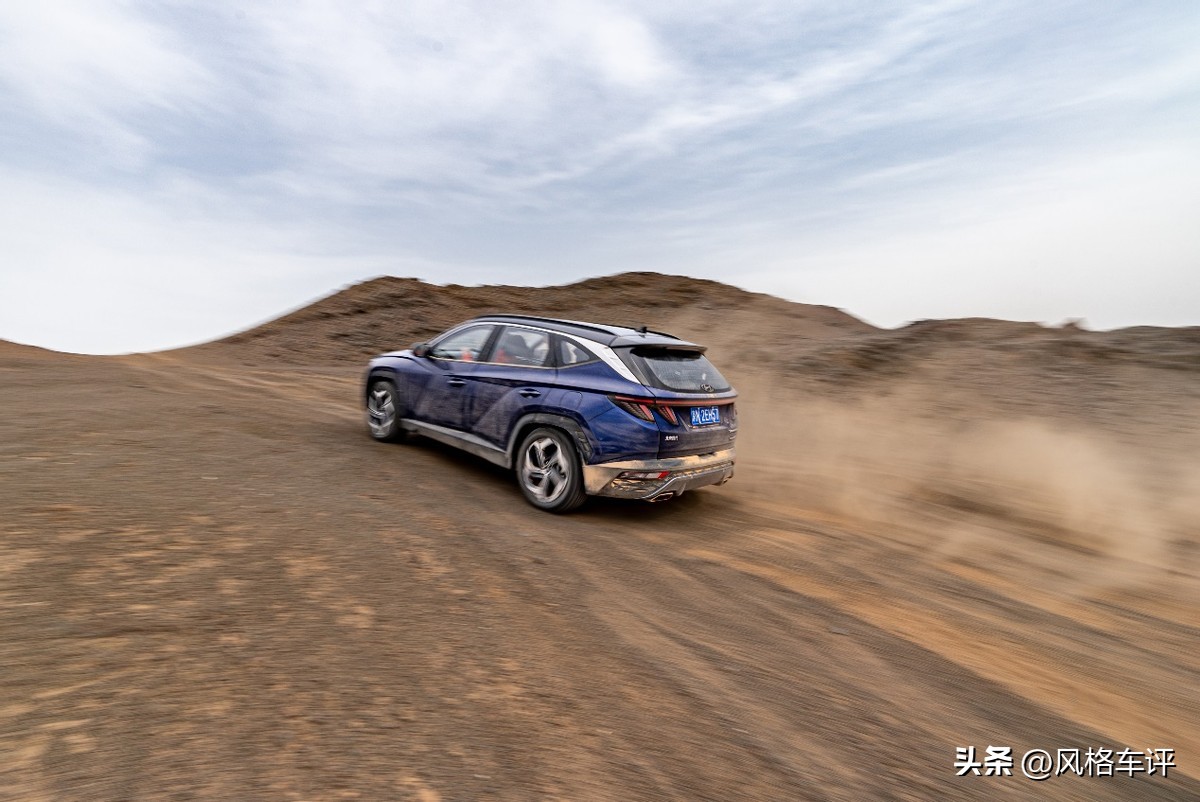 北京现代途胜第5代测试,试驾全新北京现代途胜