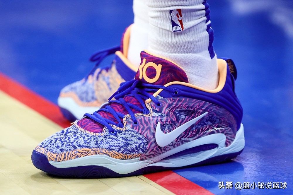 2019nba总决赛杜兰特球鞋,杜兰特在nba上穿的最好看的篮球鞋