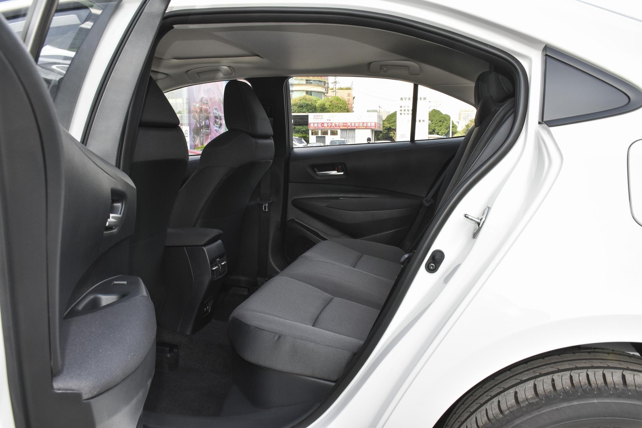 秦plusdm-i和老牌家轿轩逸,比亚迪秦plusdm-i跟卡罗拉哪个好