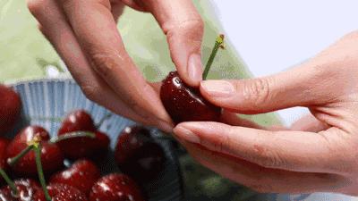 樱桃能不能吃多,樱桃能和鱼一起吃吗会中毒吗