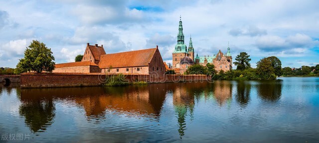 丹麦现状,丹麦生活真实状况最新视频