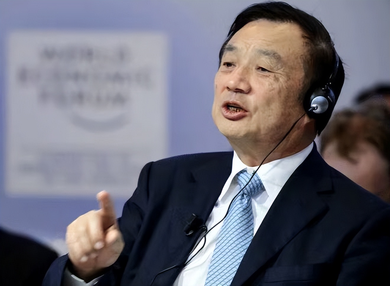 华为任正非说未来三年活下去,华为度过最困难时期任正非讲话