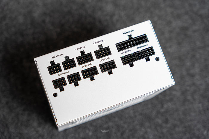 影驰rtx4070星耀显卡,影驰geforcertx30708g旗舰显卡