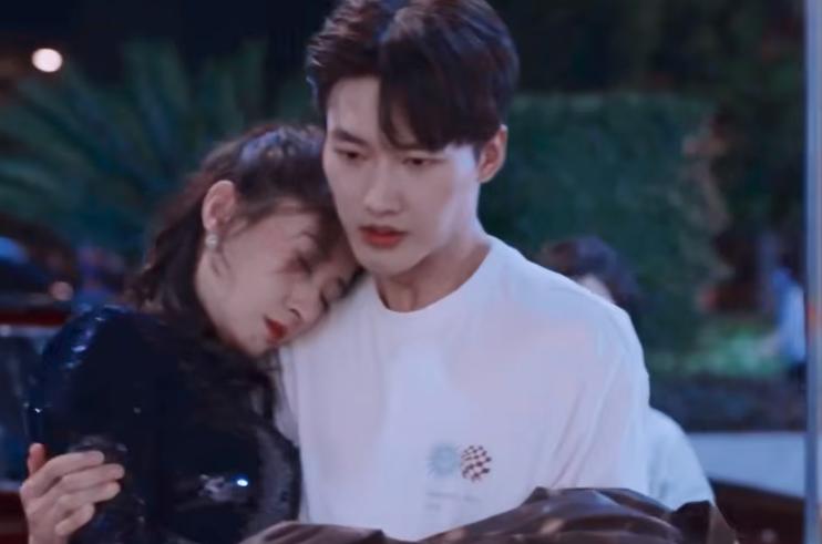 陈创刘敏涛国剧,刘敏涛和杨幂一同参加的综艺