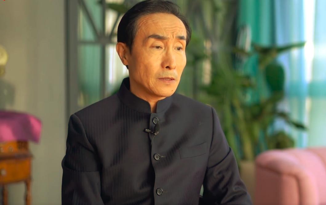 关于巩汉林怼足球后续,艺术家力挺巩汉林