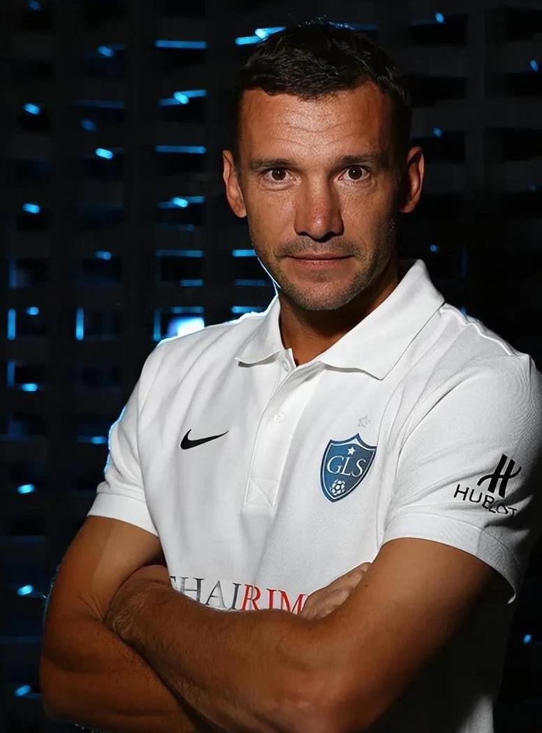 足坛进球最多的十位球星,足坛十大颜值球星