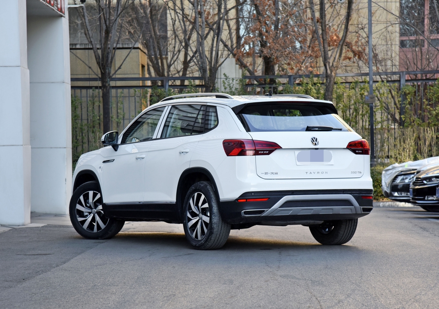 大众探岳为什么4s店很贵,大众探岳到底好不好