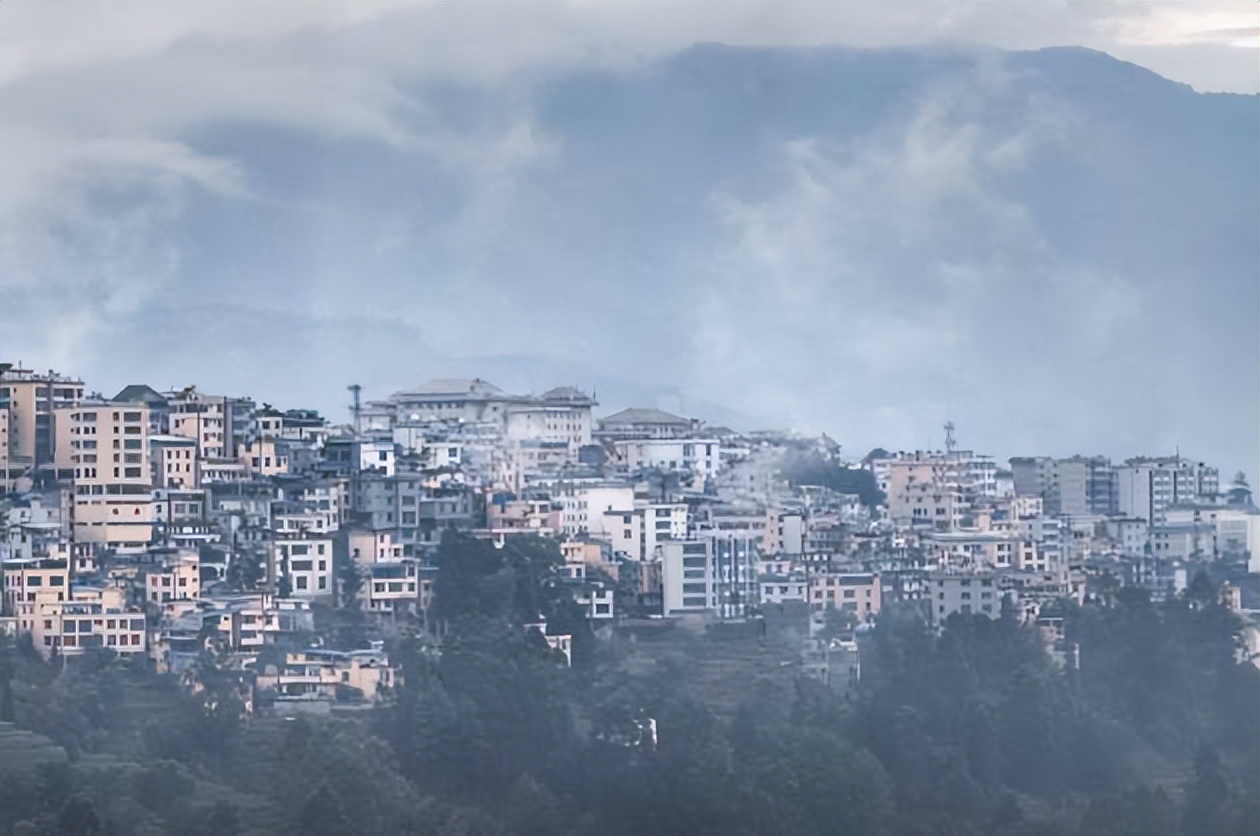 四季如春的昆明旅行,春日游云南