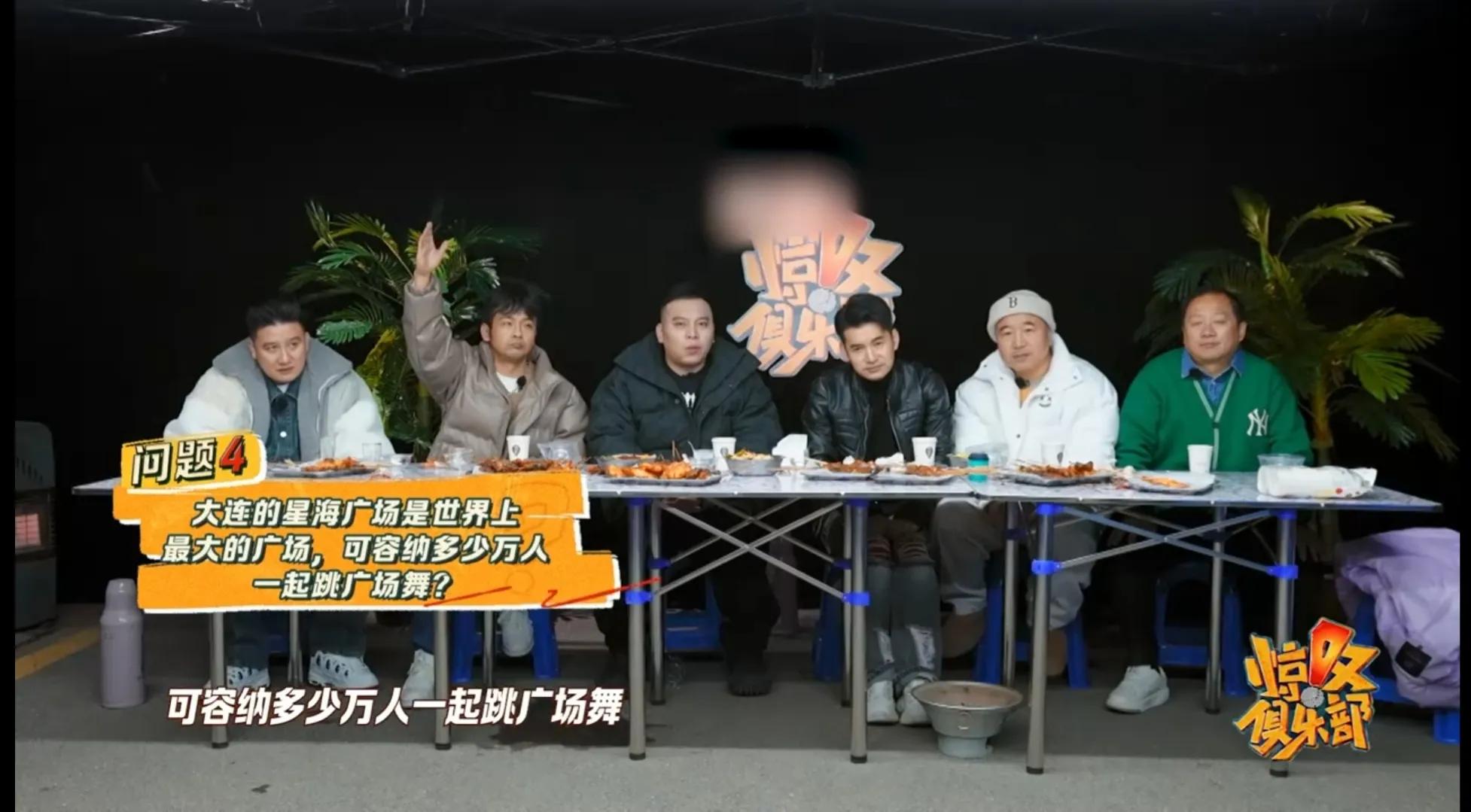 大连星海广场是亚洲最大广场吗,大连星海广场的面积约是176公顷吗