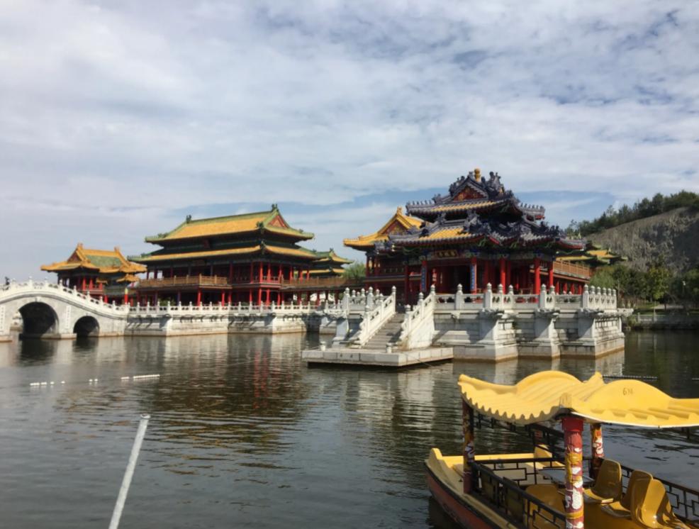 横店20万群演真实现状,横店20万群众演员现状