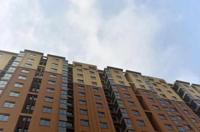 房子砸在谁手里才是软着陆,房子砸在普通人手里就是软着陆