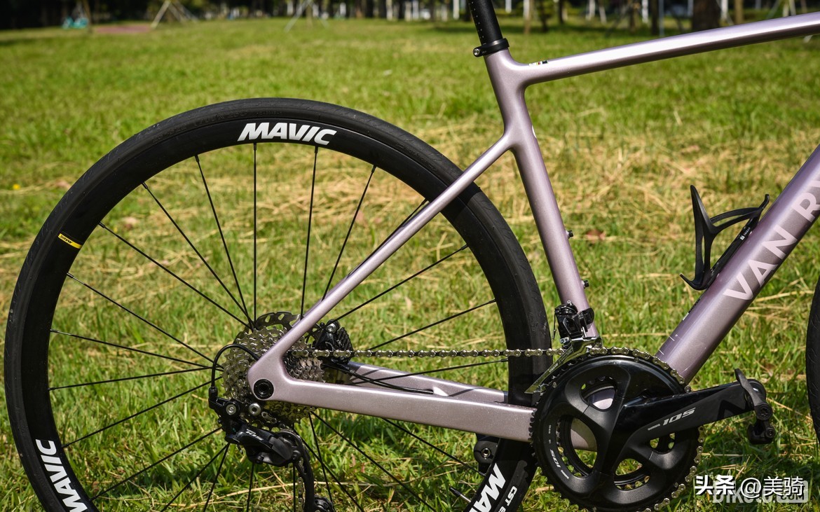 另类入门碳车VanRyselNCRCF公路车评测