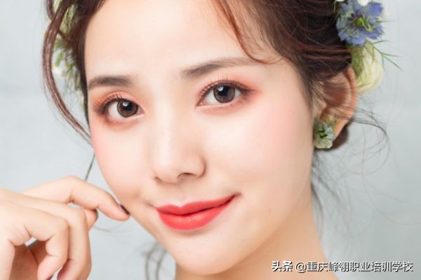 小白化妆步骤全套,萌新小白化妆教程