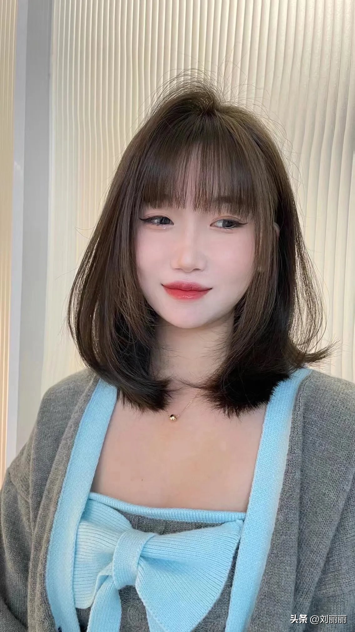 时尚大气好看的发型,最简单最时尚最好看的发型