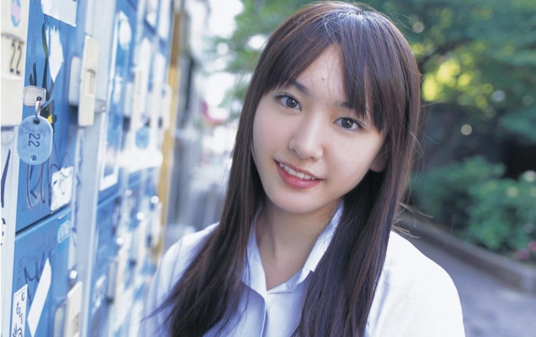 又帅又美的日本模特,日本十大美女时尚模特