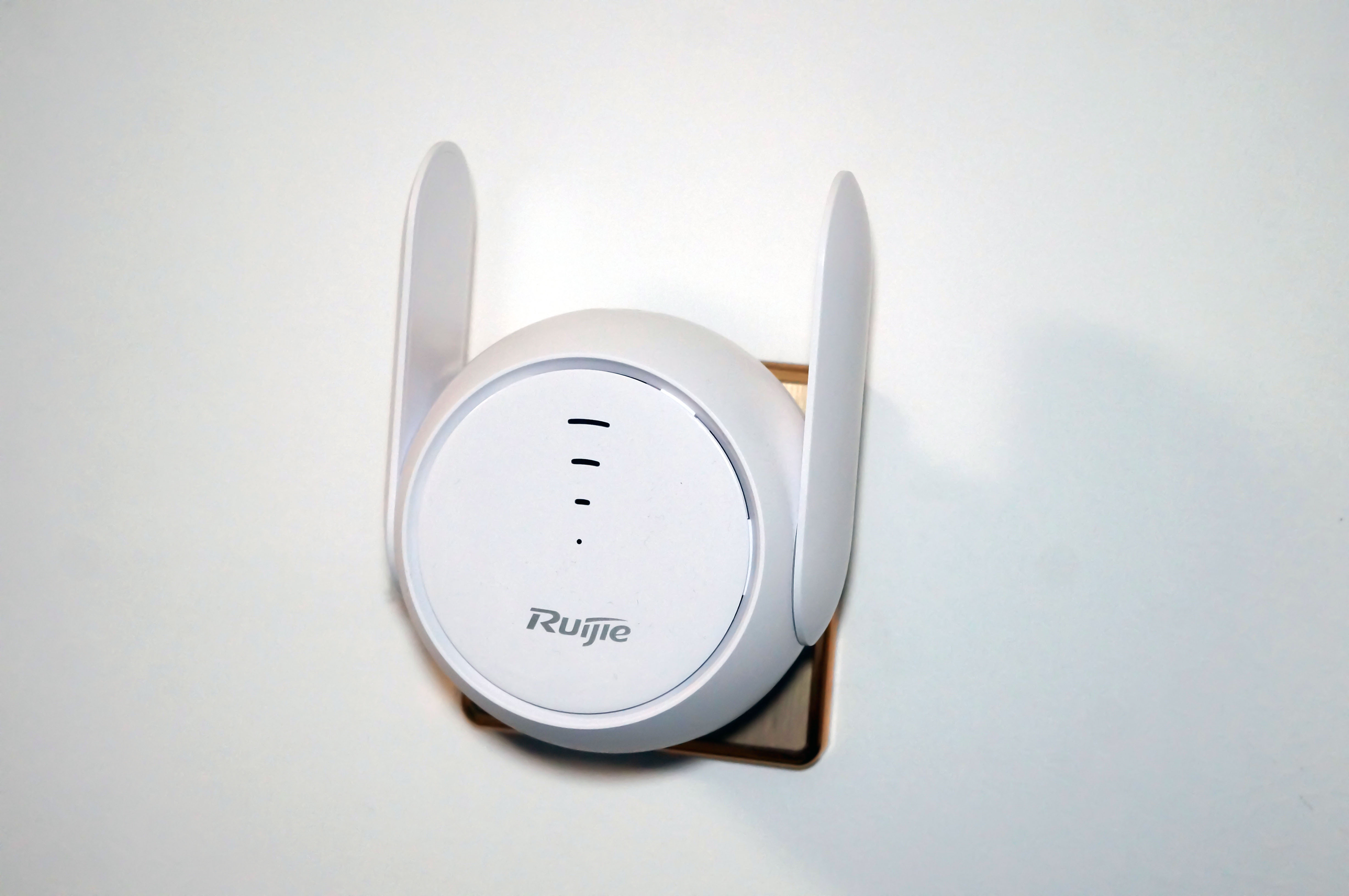 锐捷无线网络信号放大,锐捷无线信号放大器管用吗