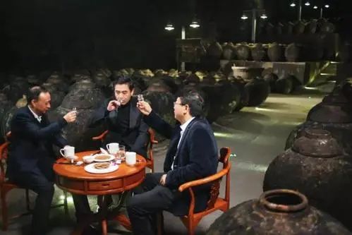 浓香型白酒窖龄二十年好吗,年份原浆1979原窖